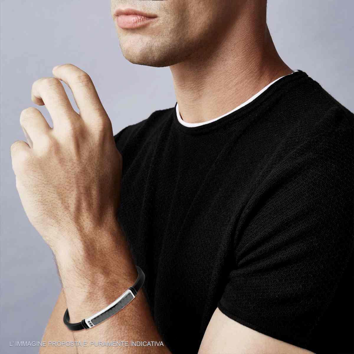 Bracciale in PVC Caucciu Nero con Accessorio Targa con effetto Fibra di Carbonio e Crystal Neri in ACCIAIO